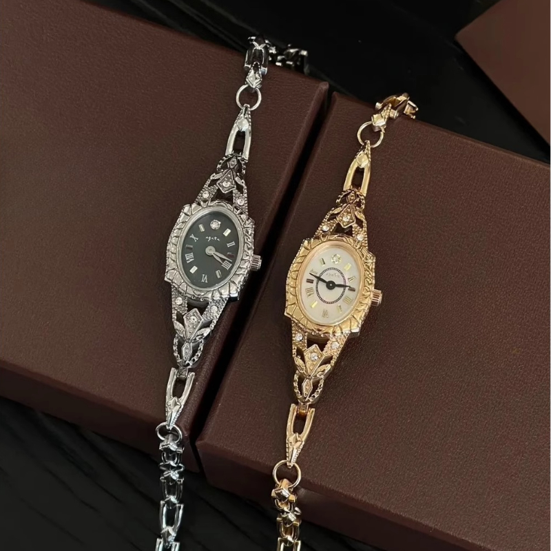 Luxury Watch Japanese - 中世ヴィンテージ女性腕時計日本製クォーツオーバル彫刻ブレスレット 18K 真鍮ファインウォッチ女性用