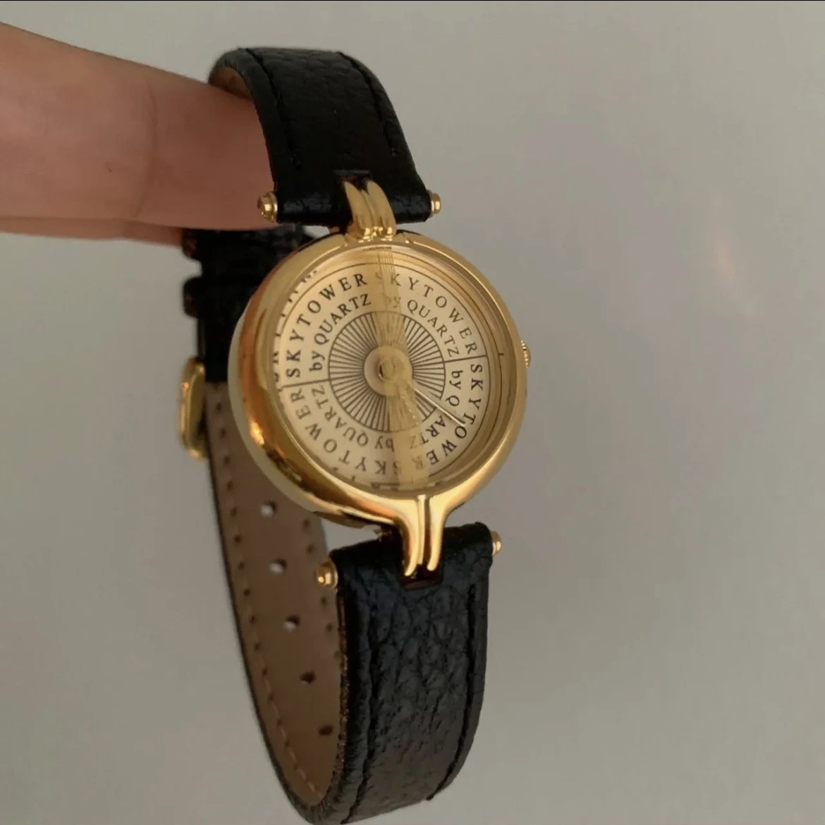 Luxury Watch Japanese - 2024 バレンタインデーのギフト新しいレディース腕時計日本製クォーツムーブメントゴールドメッキ高級レトロ時計レザーストラップ
