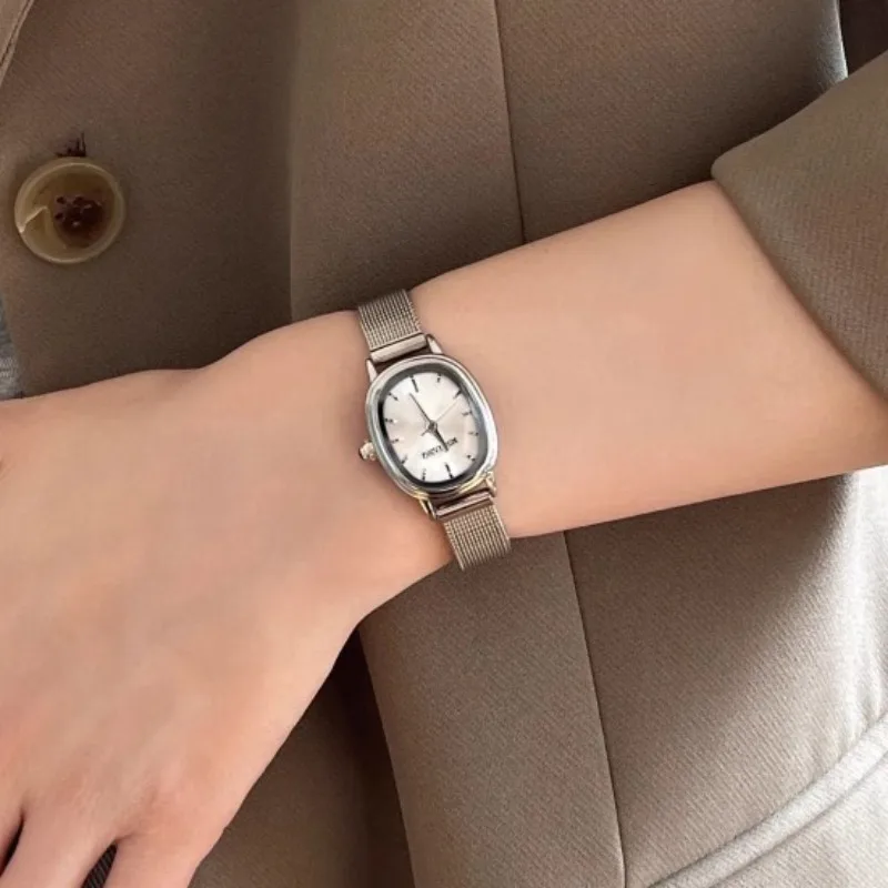 小さなオーバルダイヤルグリーン腕時計シンプルなステンレス鋼レ - Luxury Watch With Green Dial のレビューと価格